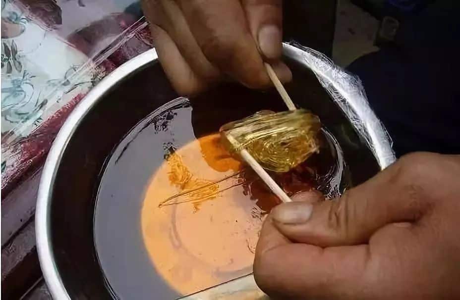 小时候没有暖气,我们这样过冬天!看完不许哭……