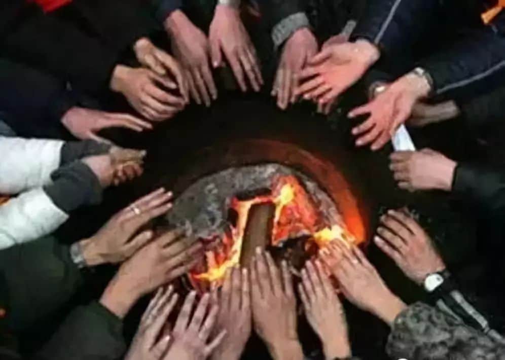 小时候没有暖气,我们这样过冬天!看完不许哭……